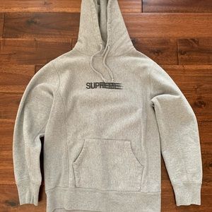 🔴🔴SOLD🔴🔴Supreme motion logo hoodie